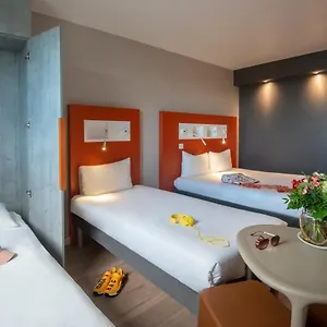 Ibis Budget Californie Lenval France
